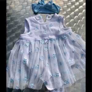 9M baby blue daisy dress with baby blue bow